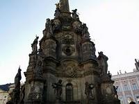 Sloup Nejsvětější Trojice - La colonne de la Ste trinité, Olomouc Ailleurs: La Ste trinité sur la colonne d'Olomouc