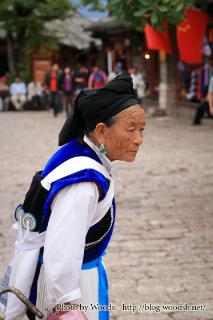 Vieille femme Naxi - Lijiang