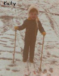 Katy 2 ans sur ski copier