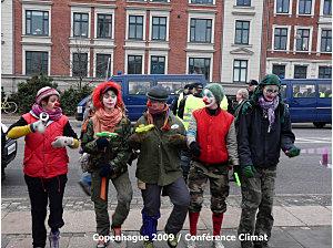 Rencontres insolites à la conférence mondiale sur le climat de Copenhague ! Copenhague clown