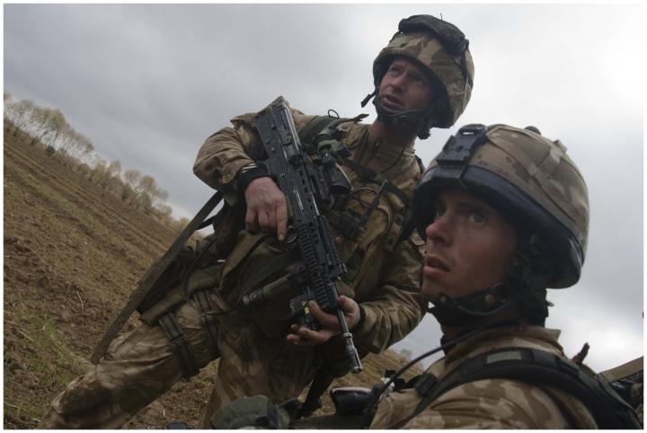 Les soldats ne sont pas comme les autres hommes b14.jpg