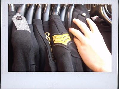 TAKE Me Out TAKE Me Out