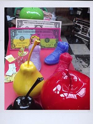 TAKE Me Out TAKE Me Out