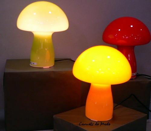 Vitirines lyonnaises au coeur de la Presqu'île #3 lampes champignon Les escapades de Jeff.jpg