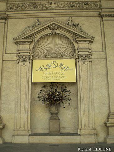 AMOURS ESTIVALES - 13. PRAGUE : MALA STRANA (1)
