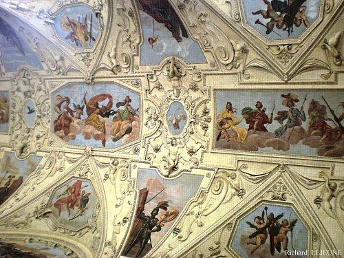 AMOURS ESTIVALES - 13. PRAGUE : MALA STRANA (1)