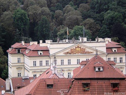 AMOURS ESTIVALES - 13. PRAGUE : MALA STRANA (1)