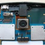 xperia-x10-demonte-20 Les entrailles du Sony Ericsson Xperia X10