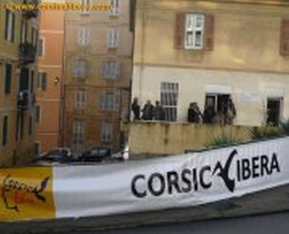 Actions et envahissement des locaux de EDF ce matin à Ajaccio, par 30 militants de Corsica Libera.