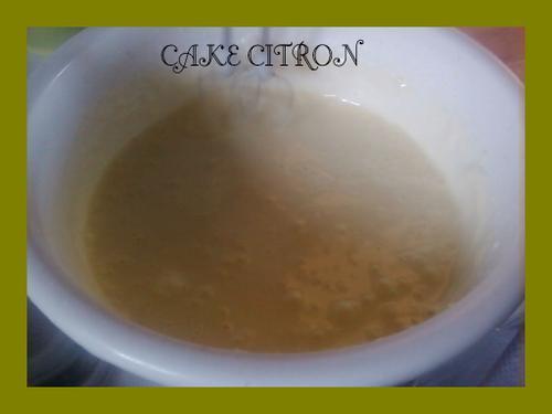 Cake moelleux au citron et aux amandes effilees Cake moelleux au citron et aux amandes effilees