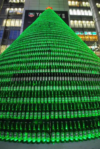 Sapin de noel en bouteille by Heineken