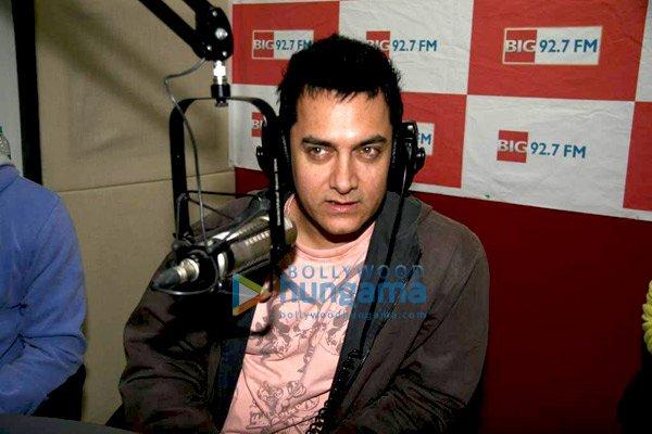 M Madhavan, Aamir Khan et Sharman Joshi à Big FM