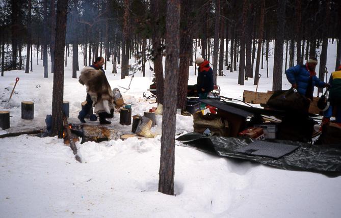 Bivouac sur la neige en poudre finlande-bivouac.1261053197.jpg