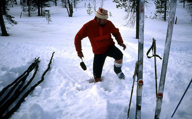 Bivouac sur la neige en poudre finlande-neige-profonde.1261053284.jpg