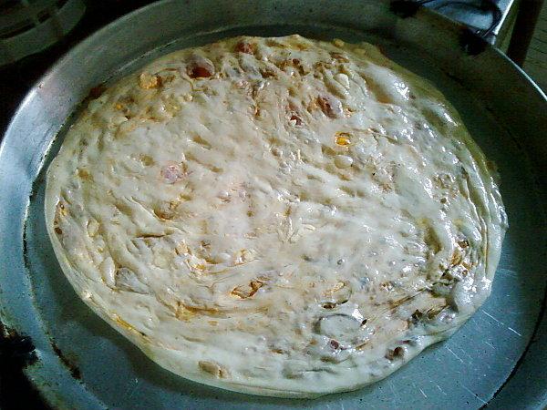 Crepes feuilletees farcies a la sauce champignons et thon... 012907113948.jpg