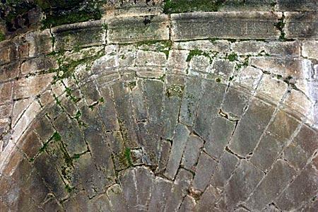 Une trompe à l'hôtel de Plamon à Sarlat (24) Une trompe à l'hôtel de Plamon à Sarlat (24)