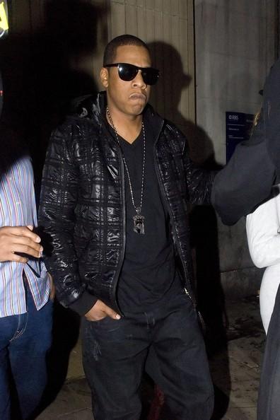 Jay-Z prend soin de ses gardes du corps