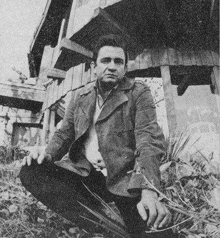 63. Blood Sweat & Tears http://dylanesque.cowblog.fr/images/JohnnyCashHouse1969-copie-1.jpg