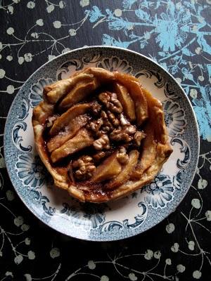 Tartelettes pomme, noix & sirop d'érable Tartelettes pomme, noix & sirop d'érable