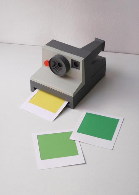 karenh:
Polaroid, Julia Guther (collaboration avec DDB Berlin) karenh:
Polaroid, Julia Guther (collaboration avec DDB Berlin)