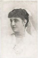Adelina Patti nlc009543-v6.jpg