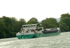 LE TRANSPORT FLUVIOMARITIME SUR LE RHÔNE (Chapitre 6) LE TRANSPORT FLUVIOMARITIME SUR LE RHÔNE (Chapitre 6)