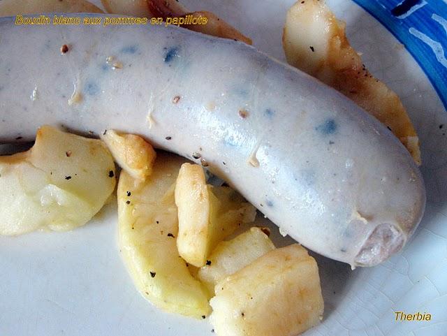 Papillotes de boudin blanc aux pommes http://lh3.ggpht.com/_R_hDG-ur51A/Szd-N2pAEzI/AAAAAAAAIhk/tyn_M9M-n90/s640/IMG_1304.JPG