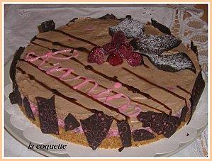 Le choco framboise pour ces 8 ans..... IMGP4987.JPG
