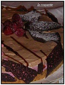 Le choco framboise pour ces 8 ans..... IMGP4989.JPG