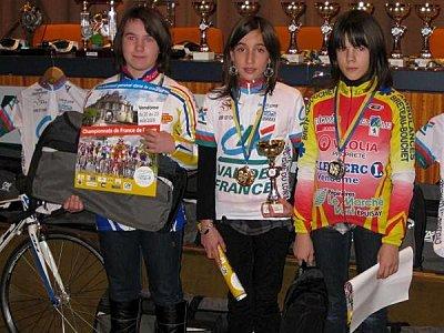 Cyclo cross Orléanais=De beaux lauréats Crystal--Flavie-et-Kimberley.jpg