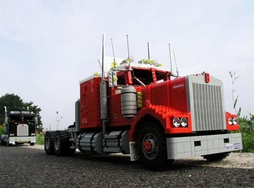 photo-jour-camion-lego-L-1.jpeg