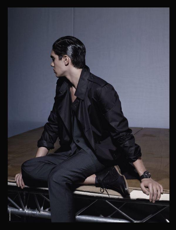 Juan Manuel Arancibia pour Dior Homme printemps été 2010 par Karl Lagerfeld Diorhomme2