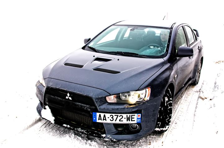 nightangel-mitsubishi-lancer-evolution-x Essai de la Mitsubishi Lancer Evolution X
