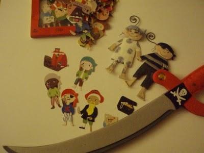 Entre le pirate, les Dalton et un poulbot, attention aux yeux Entre le pirate, les Dalton et un poulbot, attention aux yeux