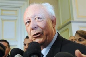 Qui a parlé «d’un déferlement de musulmans sur la Cannebière»… et qui a répondu «un déferlement de bêtise» ? jean-claude-gaudin-9-mars-2008.1263721258.jpg