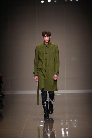 Le défilé Burberry Prorsum homme automne hiver 2010-2011 67c61d94-1f12-4e1a-8062-405e8b4b8646