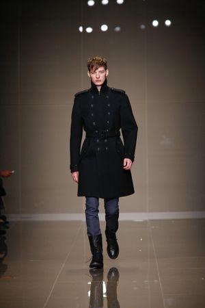 Le défilé Burberry Prorsum homme automne hiver 2010-2011 86007c26-2b73-4977-8601-53cc099299c5