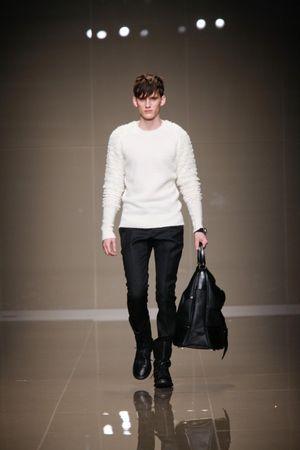 Le défilé Burberry Prorsum homme automne hiver 2010-2011 A1d1e7a9-9469-4ebc-a101-55e5047b328d