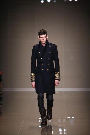 Le défilé Burberry Prorsum homme automne hiver 2010-2011 B292ca28-c2f9-4319-bf35-9788e498a1c4