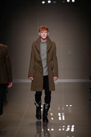 Le défilé Burberry Prorsum homme automne hiver 2010-2011 5e4116e3-002d-4cf2-ac05-939f155bab1c