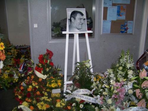Obsèques d'un policier mort en service Obsèques d'un policier mort en service