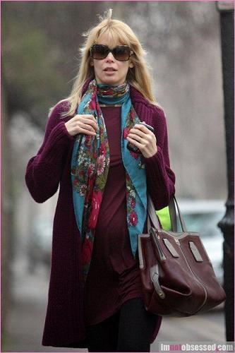 Claudia Shiffer et son petit Bedon !