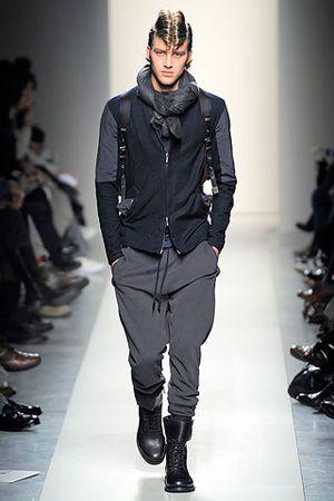 Le défilé Bottega Veneta homme automne hiver 2010-2011 Bottega c