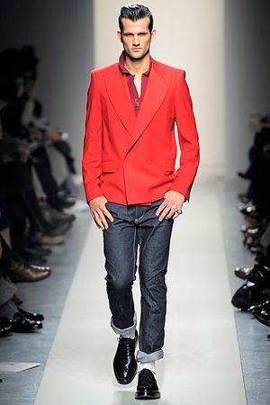 Le défilé Bottega Veneta homme automne hiver 2010-2011 Bottega g