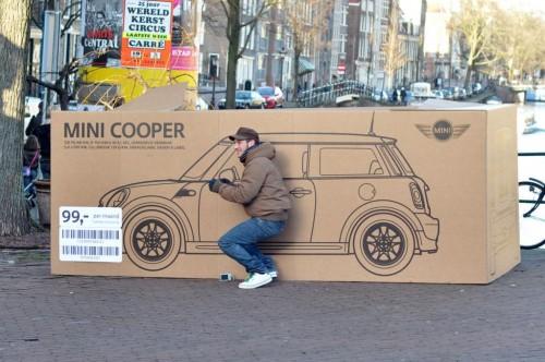austin-mini-christmas-L-1.jpg