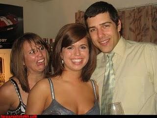 Photobombing! Photobombing!