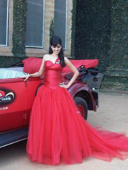 L'acrice de Bollywood Génélia D'Souza est la nouvelle égérie de Virgin Mobile India