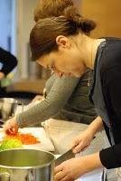 Cuisine solo ou cuisine à plusieurs, de chez moi à l’école de cuisine de Ducasse… c’est du chou au menu !