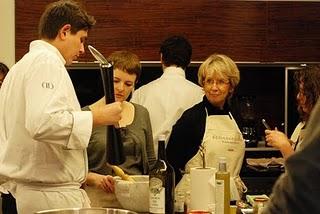 Cuisine solo ou cuisine à plusieurs, de chez moi à l’école de cuisine de Ducasse… c’est du chou au menu !