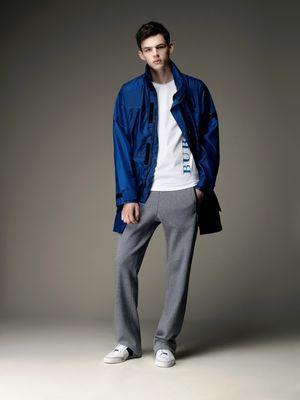 La ligne Burberry Sport Su10_brt_sport_look_05